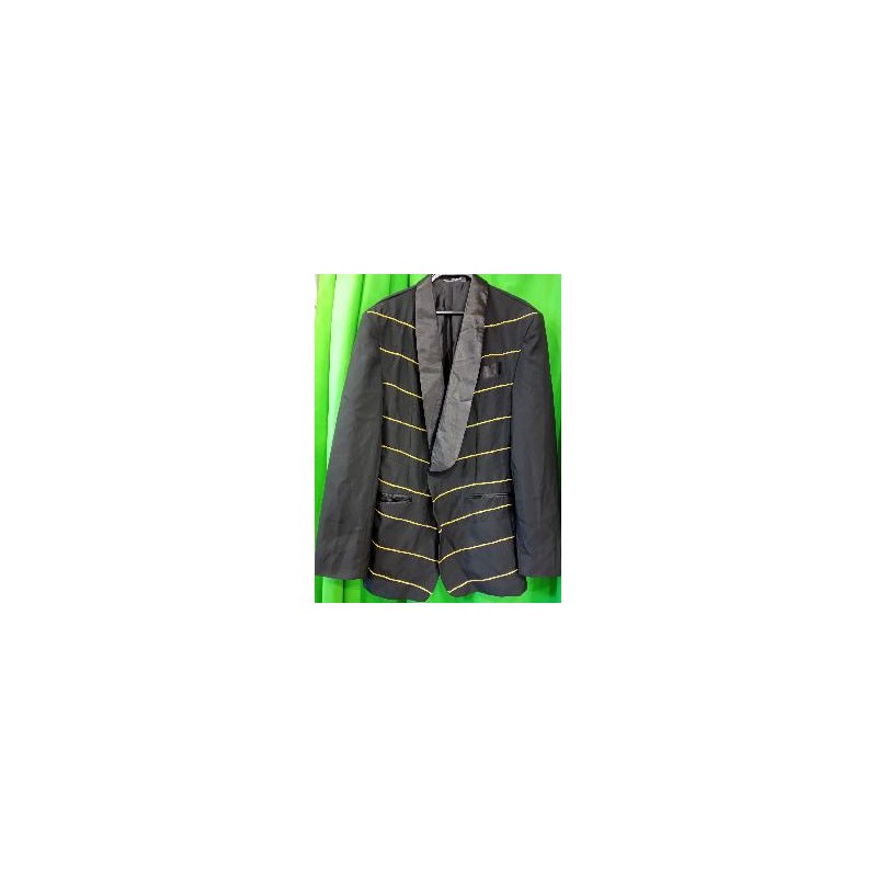 -CHAQUETA NEGRA CON CORDONES DORADOS 42
