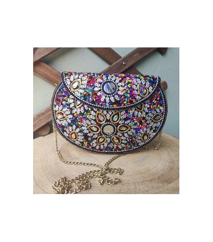 -BOLSO CAMPERO RIGIDO CON PEDRERIA
