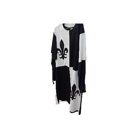 -TRAJE TABARDO FLOR DE LYS M