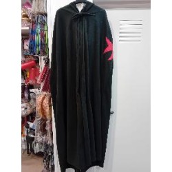 -CAPA CAPUCHA POLAR NEGRA CON CRUZ DE MALTA ROJA