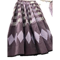 -FALDA REGIONAL ROMBOS LILA 16