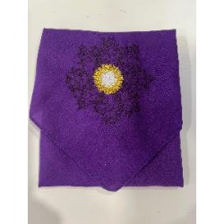 -PAÑUELO REGIONAL MORADO EGUZKILORE