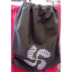 -MOCHILA NEGRA LAUBURU
