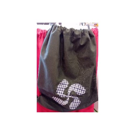 -MOCHILA NEGRA LAUBURU