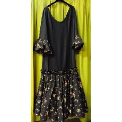 -VESTIDO PASION NEGRO VOLANTE ESTAMPADO ANARANJADAS 52