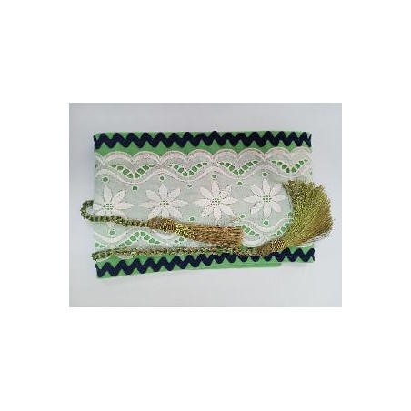 FAJIN VERDE CON PASAMANERÍA ANCHA BLANCA