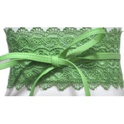 FAJIN ECOPIEL CON ENCAJE COLOR VERDE ANDALUCIA