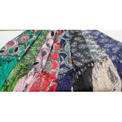 MANTONCILLO ESTAMPADO FONDO AZUL MARINO